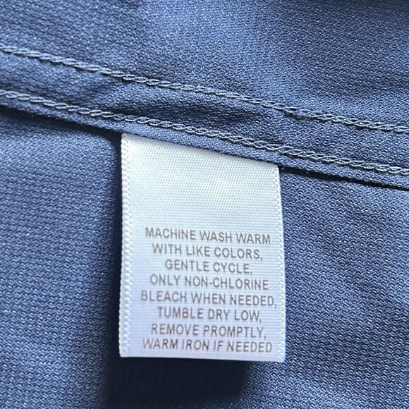 Roundtree & York Button Up Shirt Men L Tall Navy Travel Smart Office Classic NWT - Picture 4 of 13